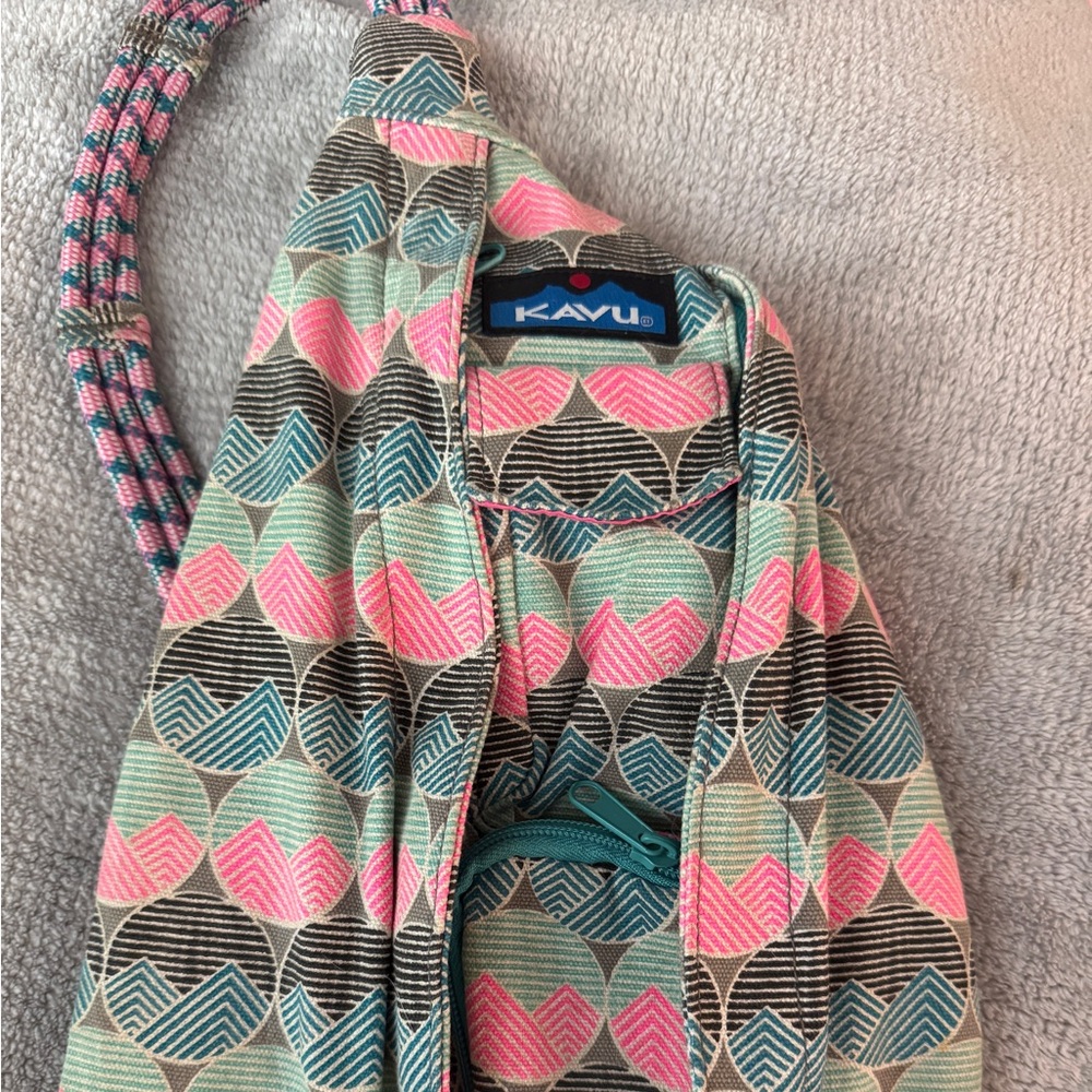 Kavu Multicolor Patterned Bag
